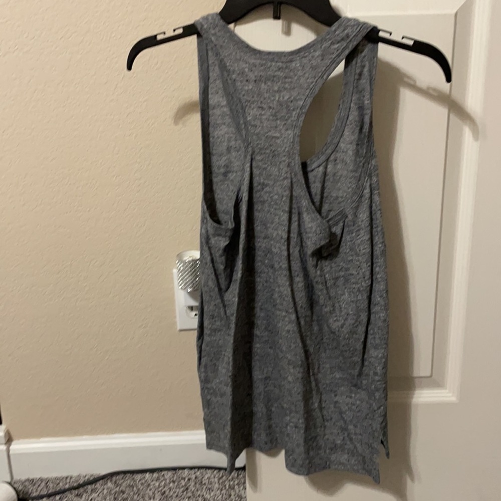 Gray Nike tank top - Picture 2 of 2